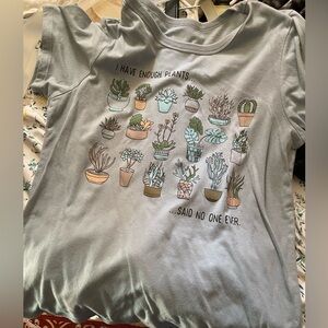 Women’s tee
